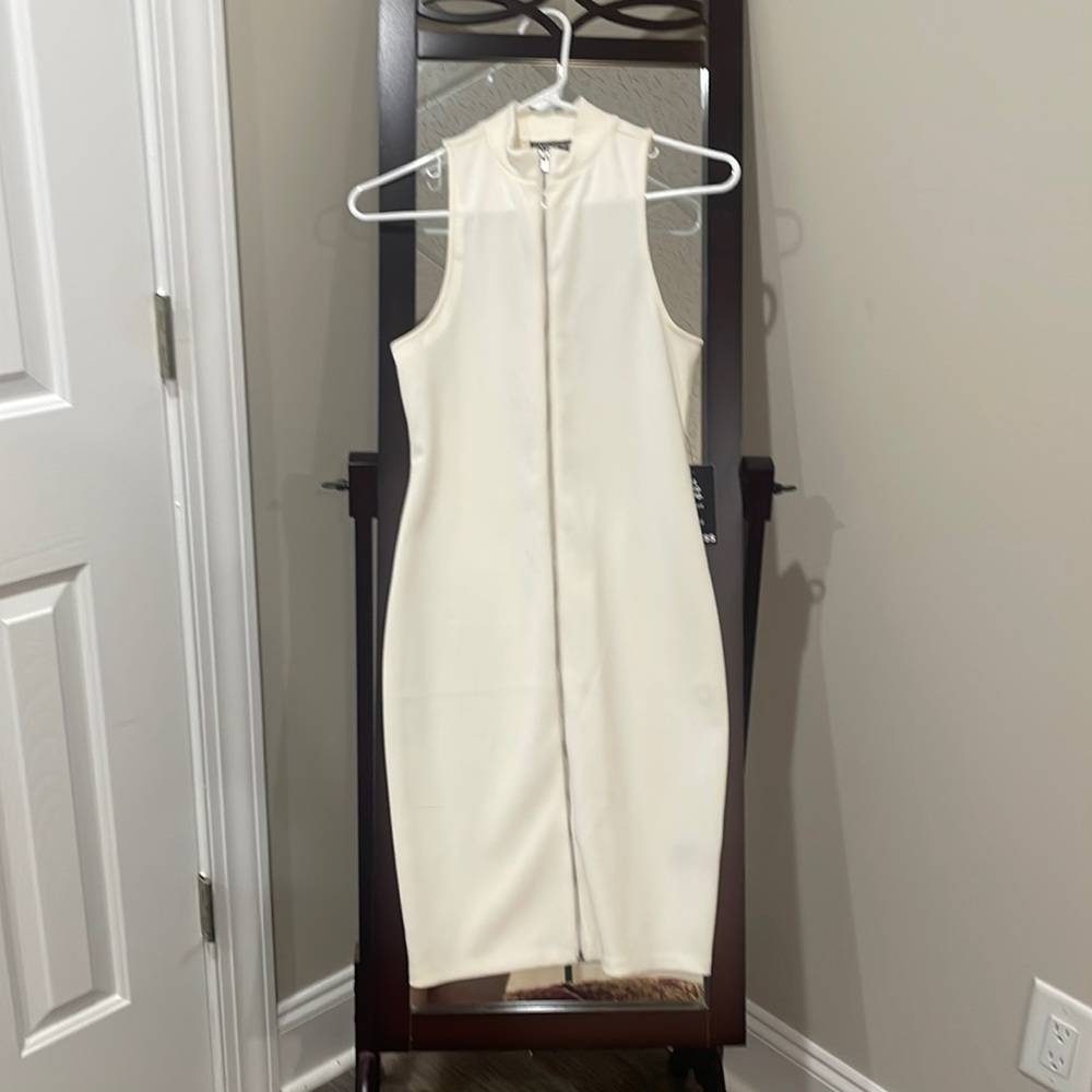 NWT- Express Knee Length White Bodycon Dress with Front Silver Zipper